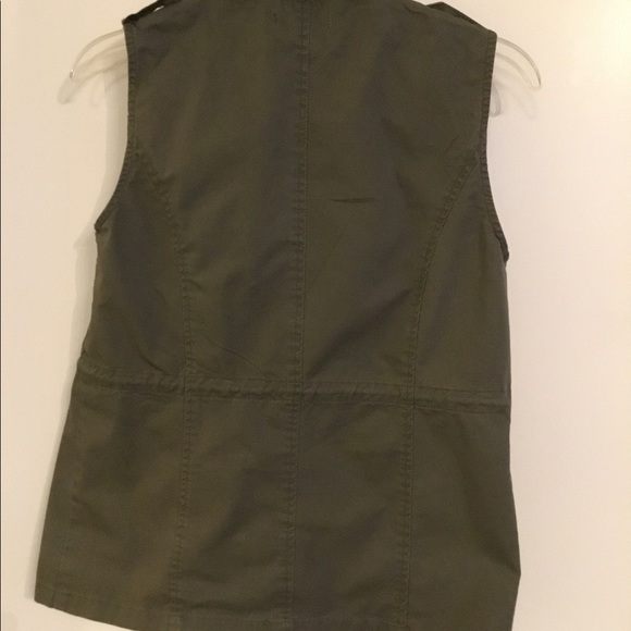 Chlad Madele Green Vest  Size Small $45 - Picture 16 of 16